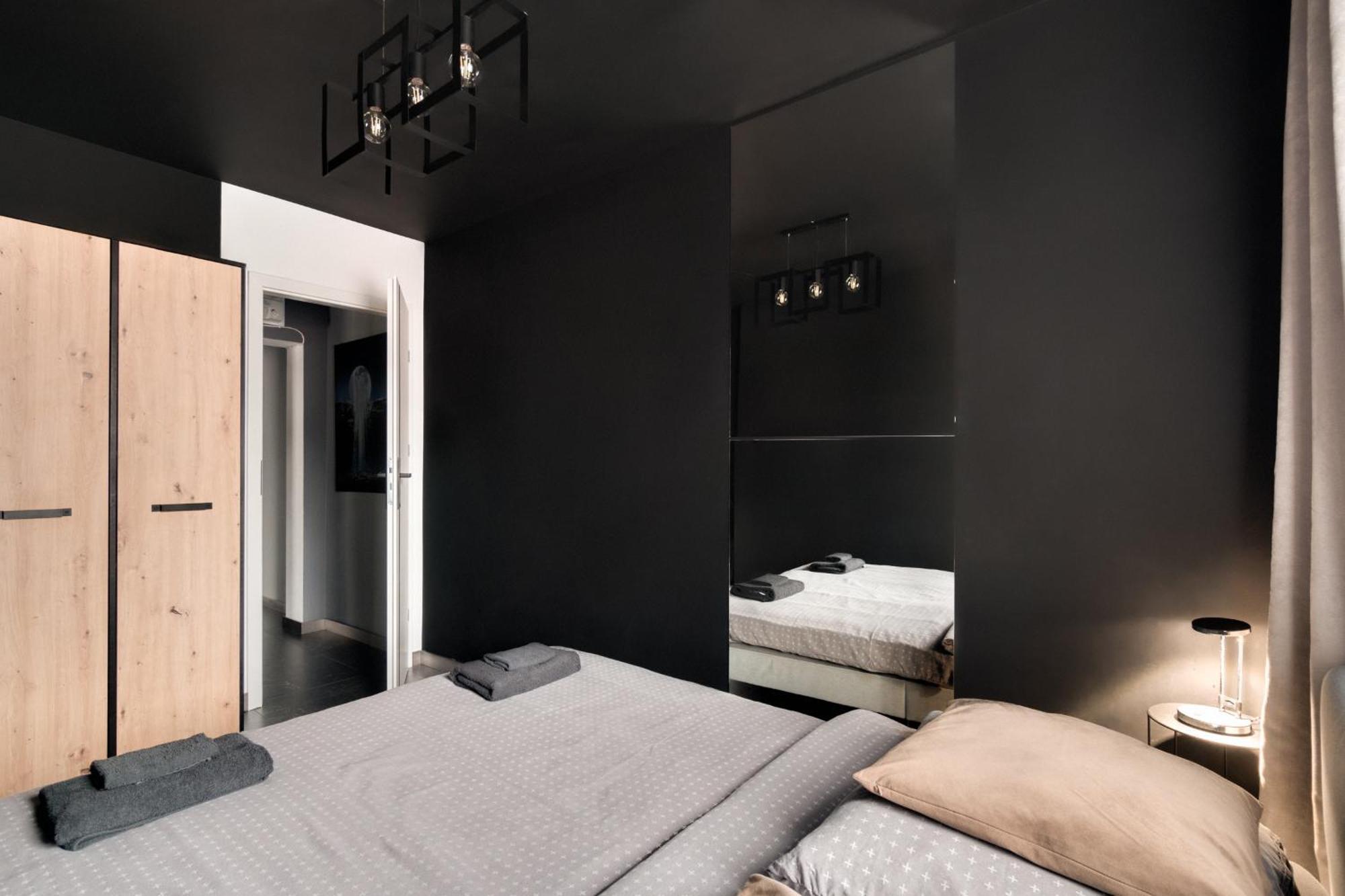 Blacknight Apartment - Self Check-In 24H Wrocław Kültér fotó
